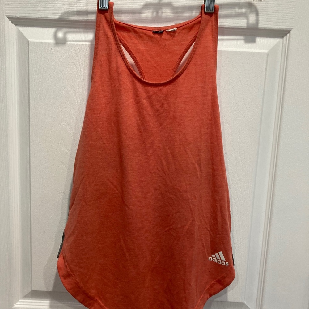 Peach exercise tank top